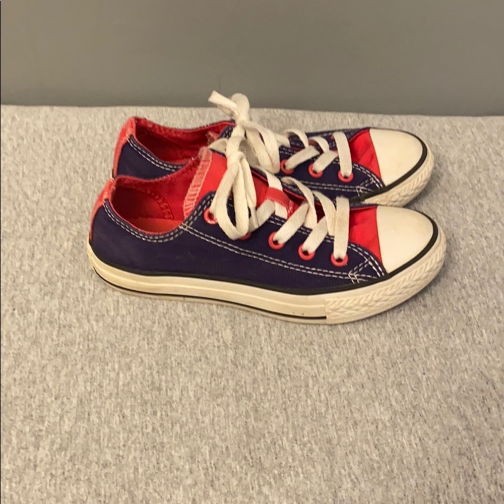 Converse - Picture 2 of 5
